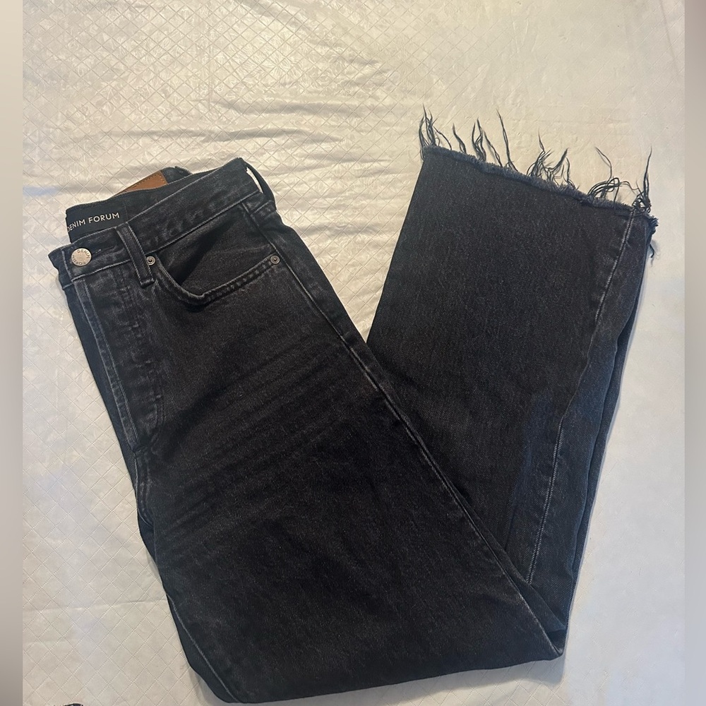 Aritzia Black Frayed Hem Jeans